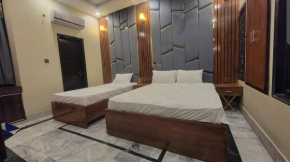 Karachi Family Guest House